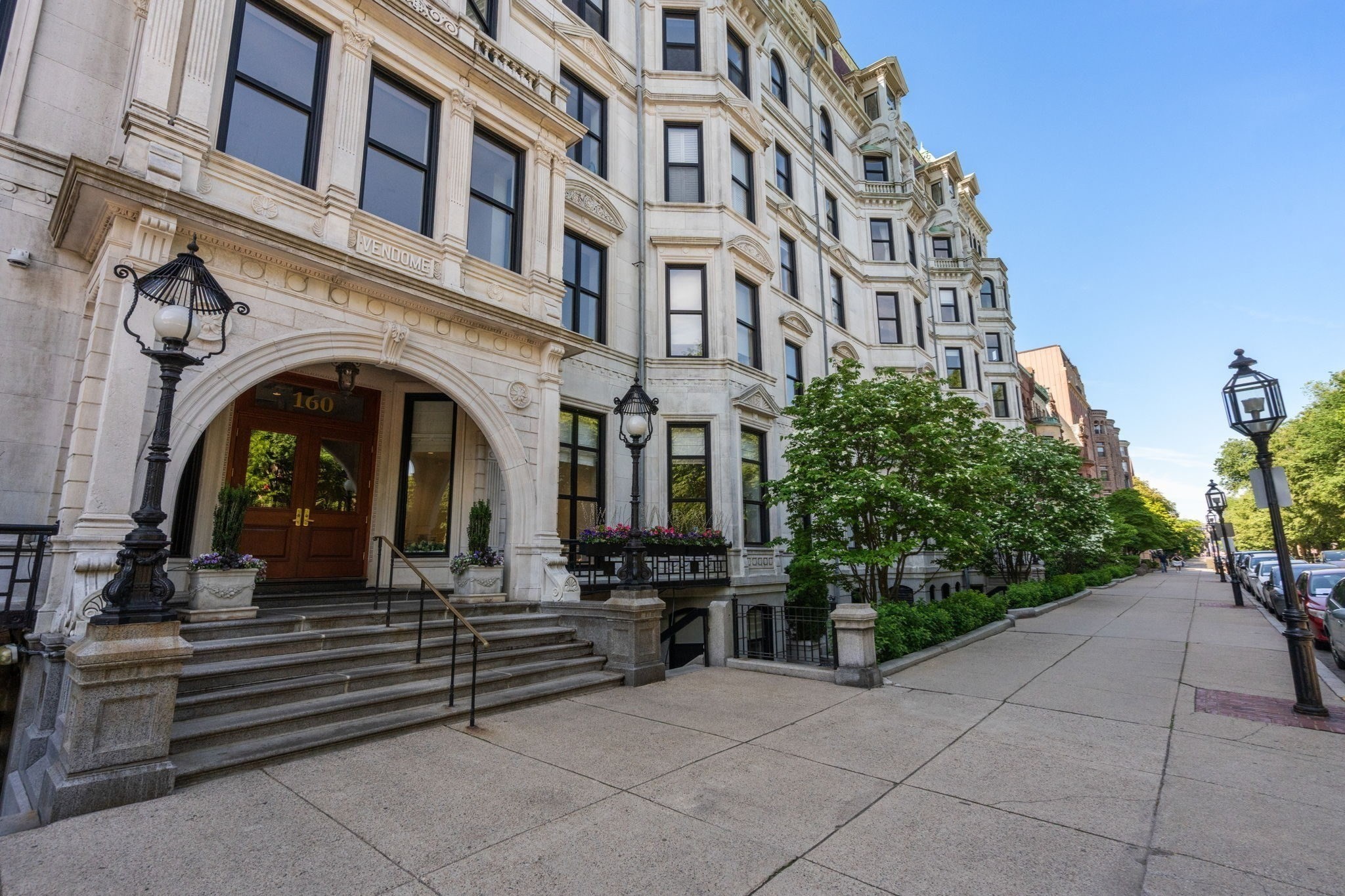 160 Commonwealth Unit 616, Back Bay, Boston, MA 02116