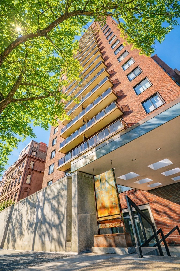 180 Beacon Street Unit 8DE, Back Bay, Boston, MA 02116