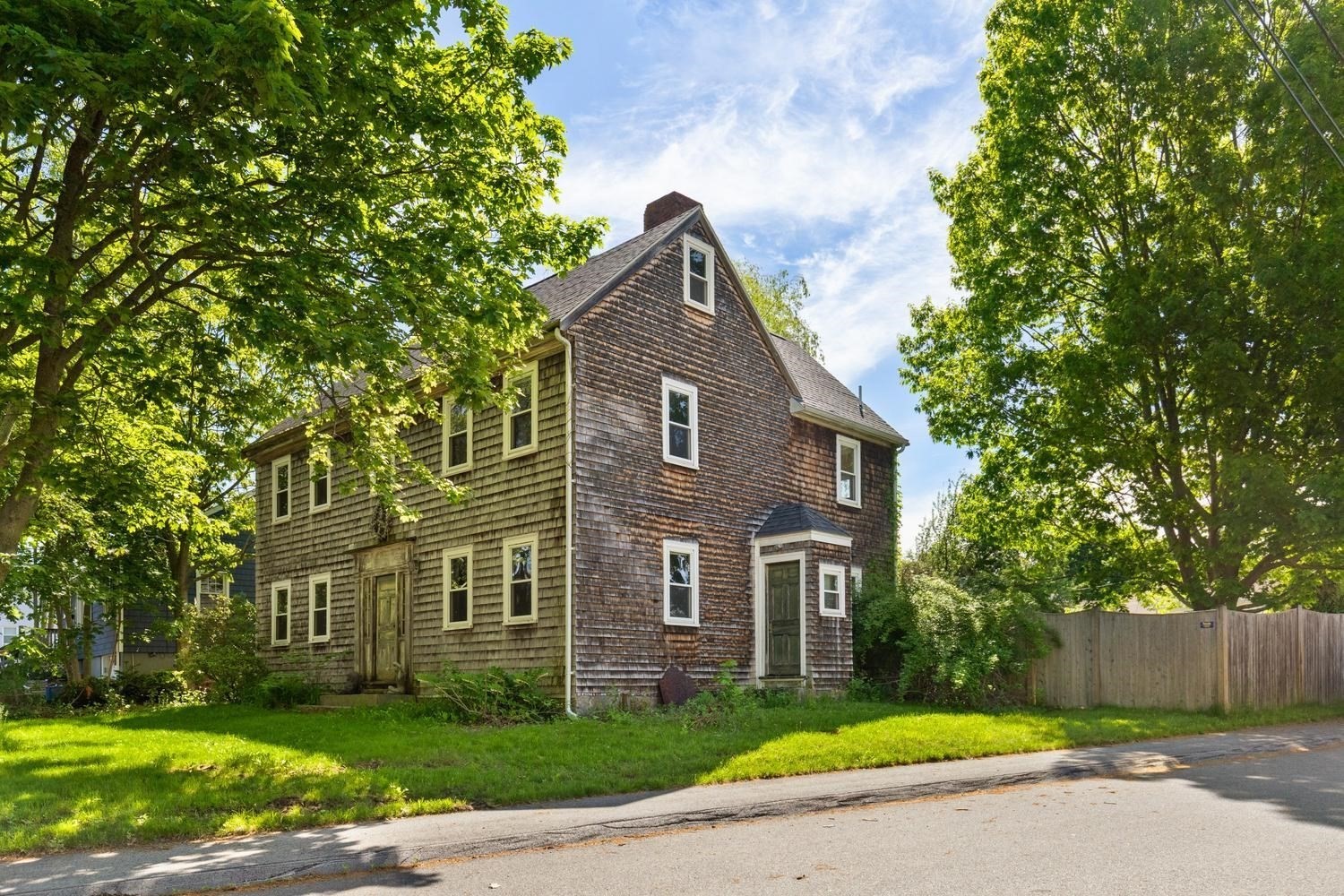 25 Poplar Street, Gloucester, MA 01930