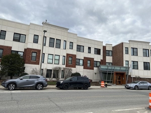 99 Chestnut Hill, Apt 105