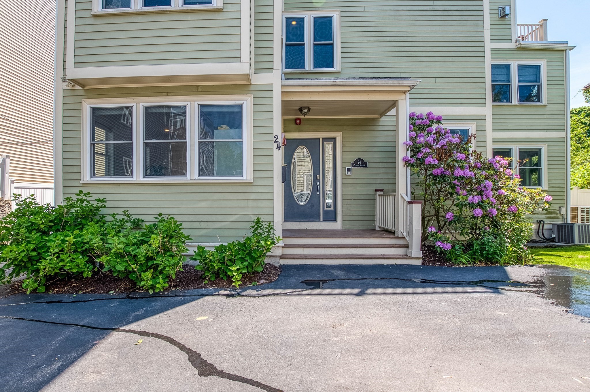 24 Custer St Unit 1, Jamaica Plain, Boston, MA 02130