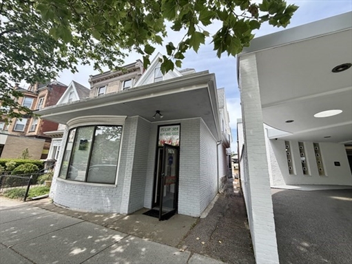 1674 BEACON STREET, Apt 2