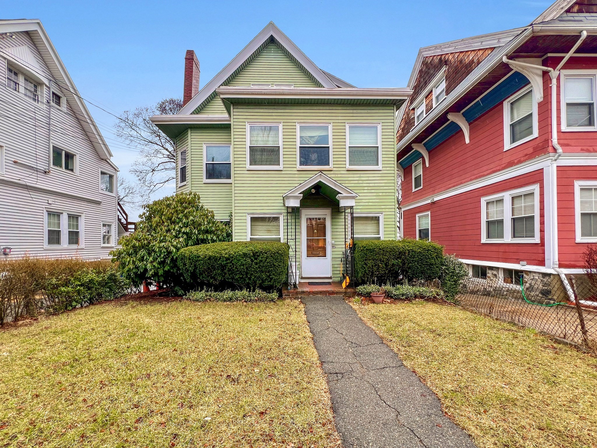 60 Nichols St, Chelsea, MA 02150
