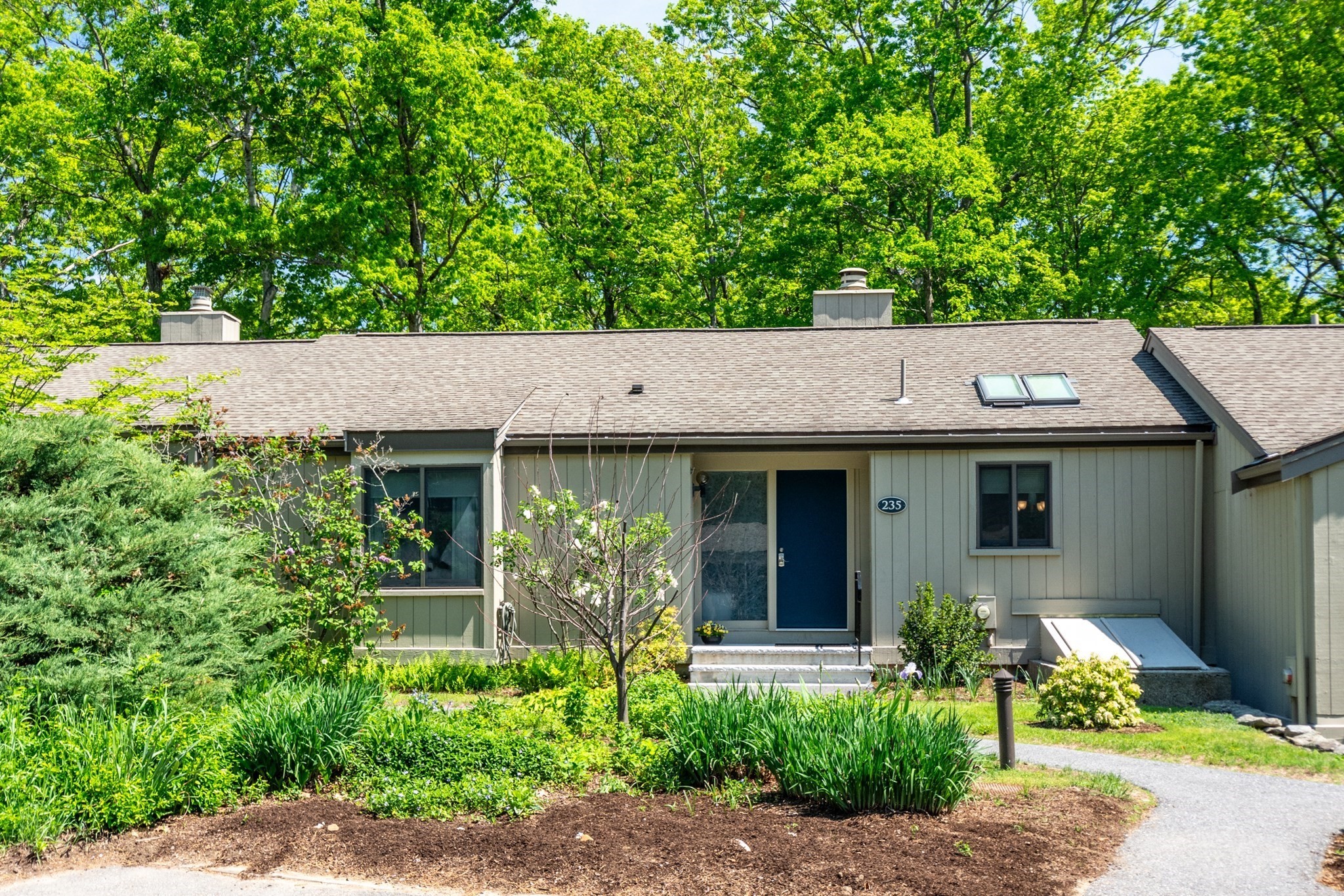 235 Aspen Cir Unit 235, Lincoln, MA 01773