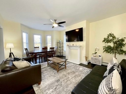11A Bowdoin Avenue, Apt 2B
