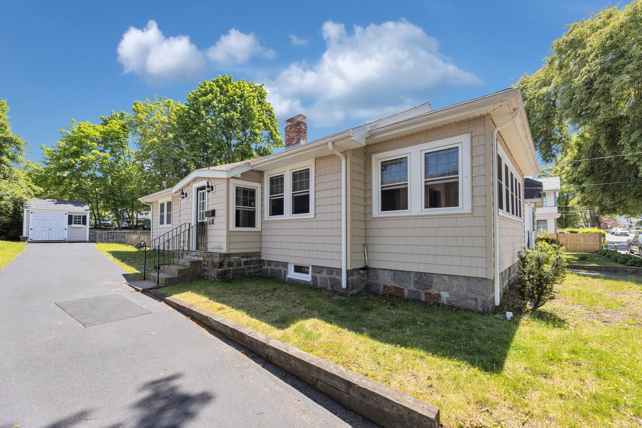 81 Dent St, West Roxbury, Boston, MA 02132