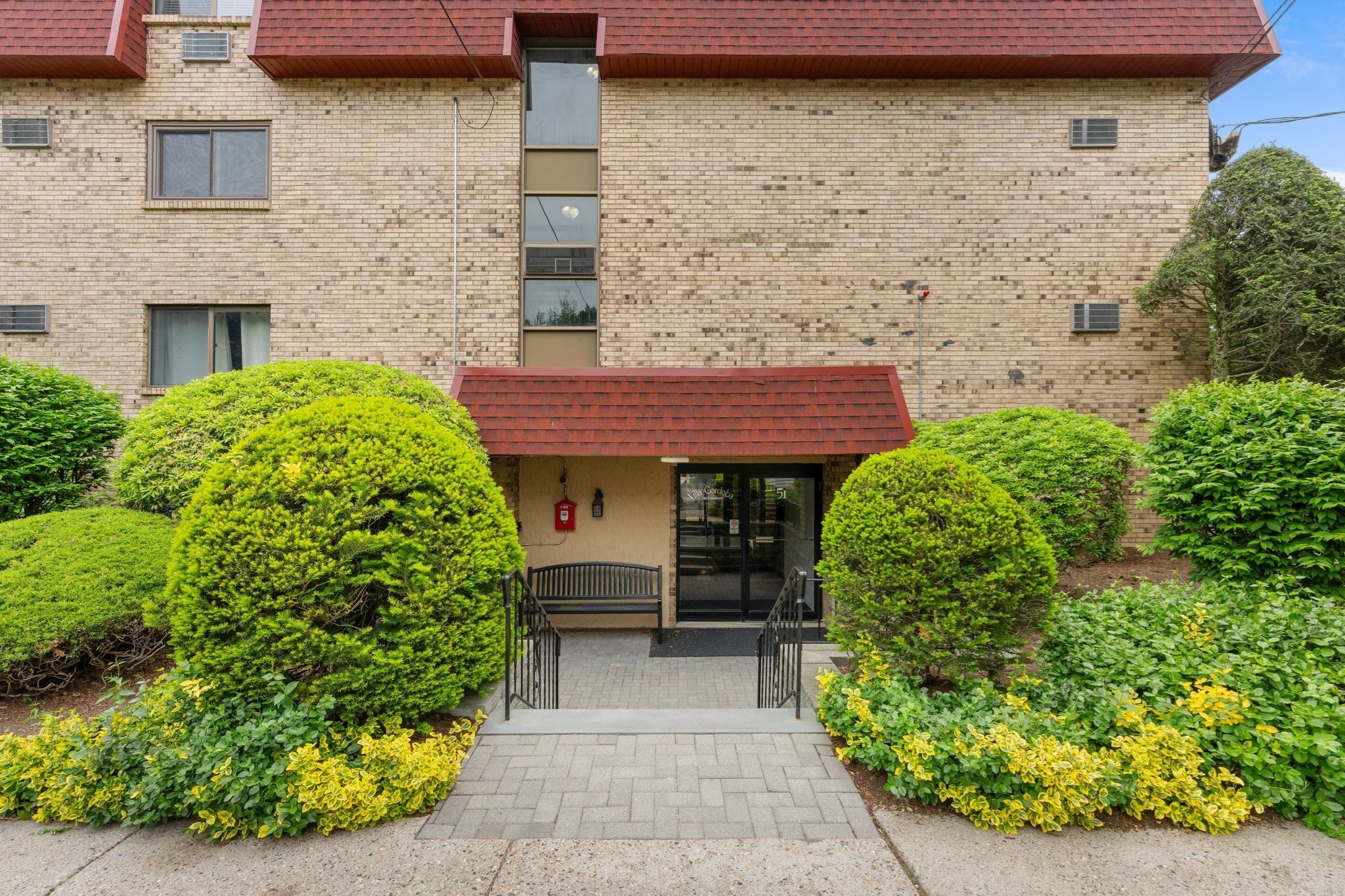 43 Albion St Unit C9, Melrose, MA 02176