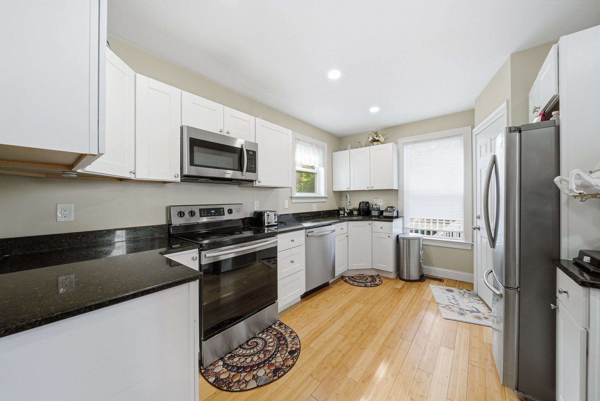 16 Crescent St, Lynn, MA 01902 - Image 3