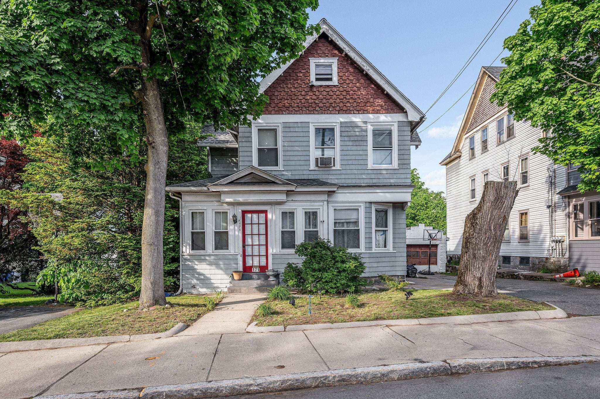171 Ferry St, Lawrence, MA 01841