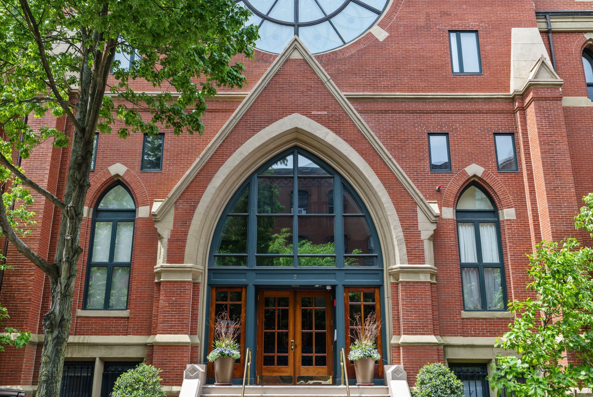 2 Clarendon St Unit 301, South End, Boston, MA 02116