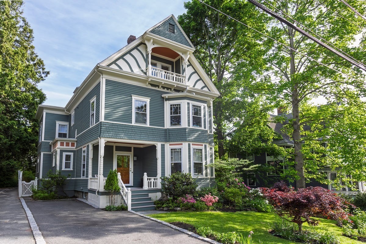 22 Regent St., Newton, MA 02465