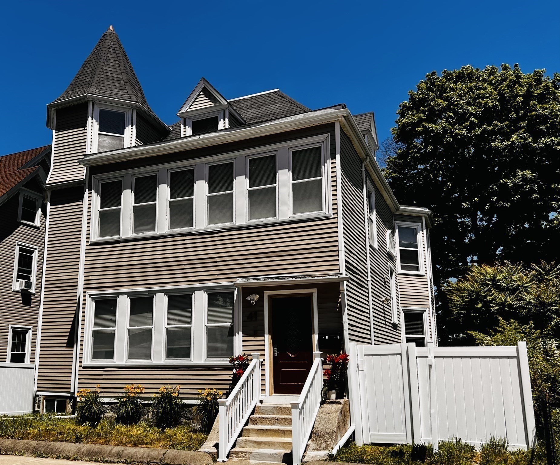 41 Gleason St, Dorchester, Boston, MA 02121 - Image 2