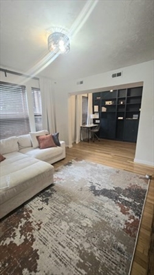 407 Washington St, Apt 2