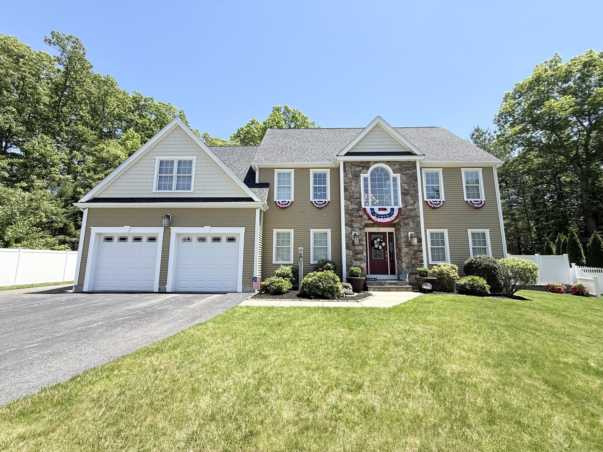9 Peters Way, Grafton, MA 01519