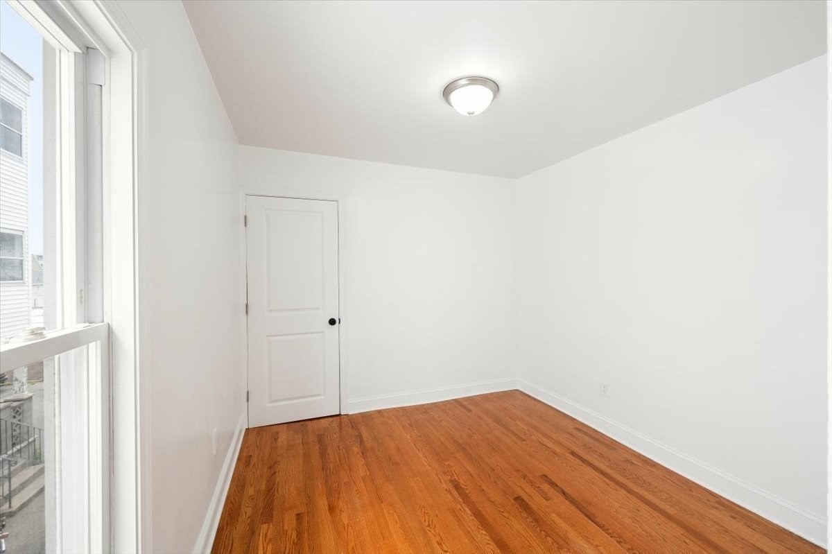 16 Oakes Street, Everett, MA 02149 - Image 11