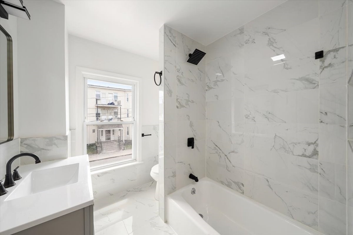 16 Oakes Street, Everett, MA 02149 - Image 15