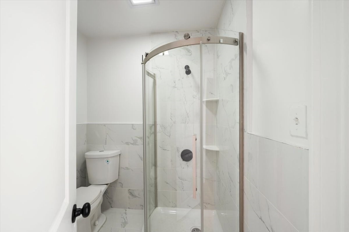 16 Oakes Street, Everett, MA 02149 - Image 17