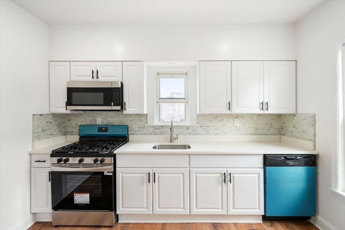 16 Oakes Street, Everett, MA 02149 - Image 25