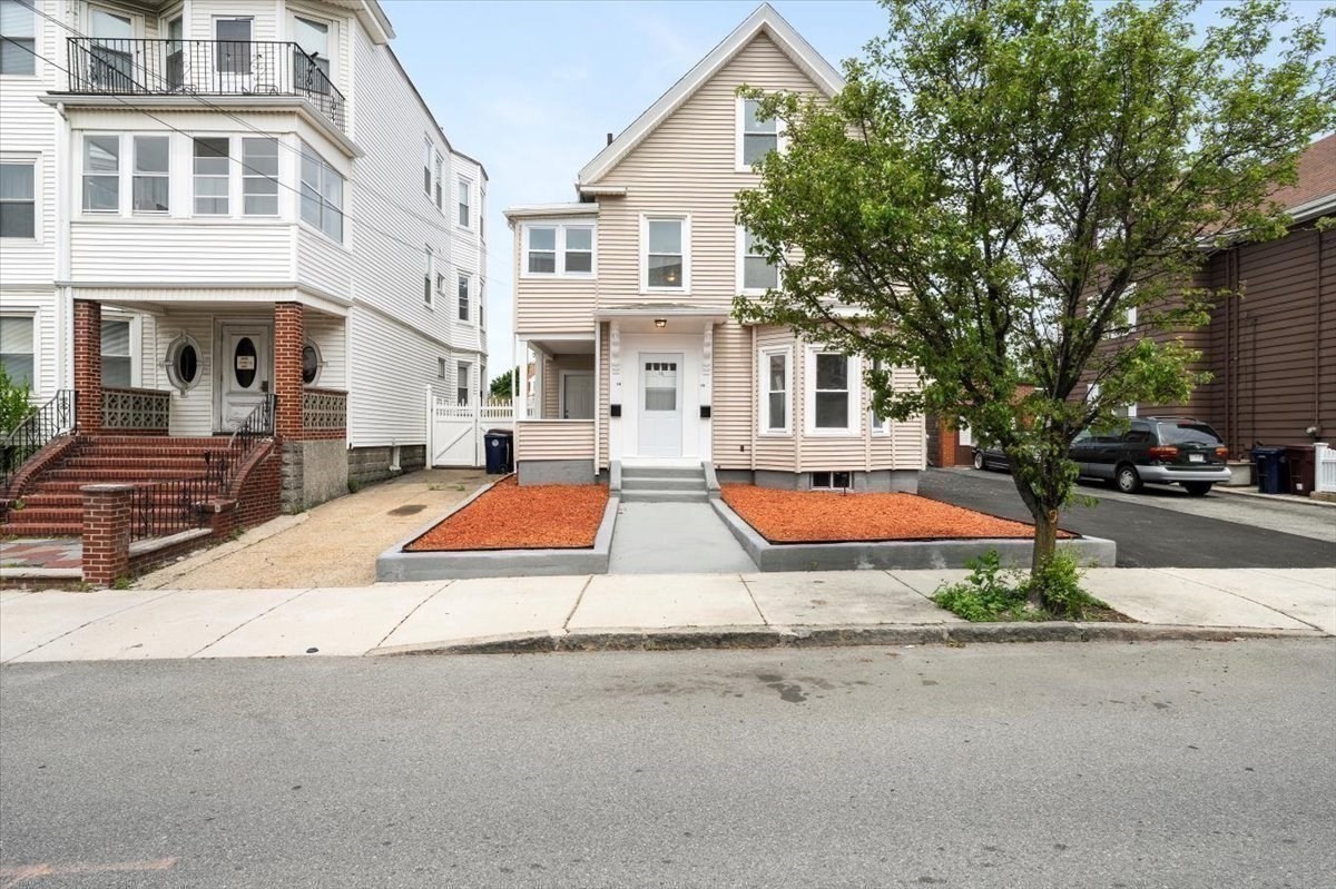 16 Oakes Street, Everett, MA 02149 - Image 4