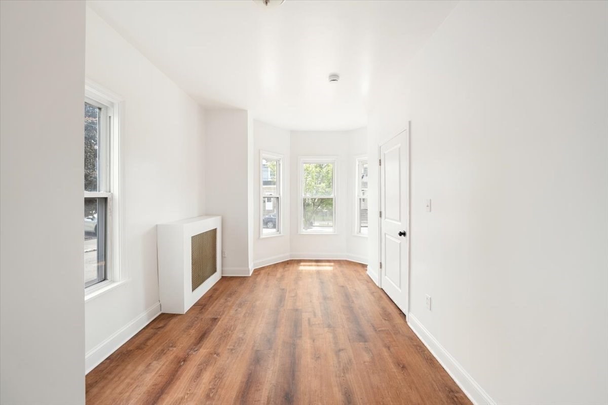 16 Oakes Street, Everett, MA 02149 - Image 36