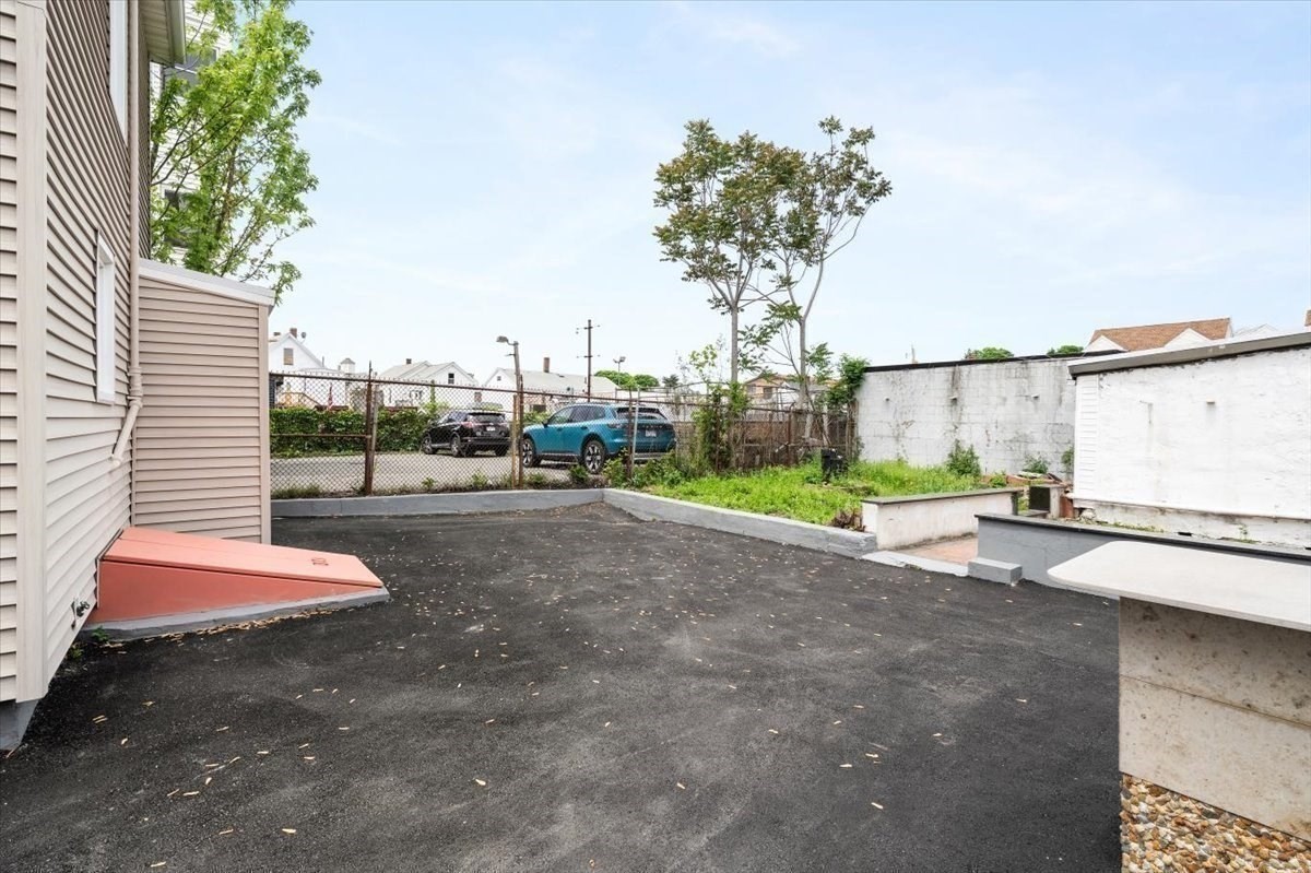 16 Oakes Street, Everett, MA 02149 - Image 40