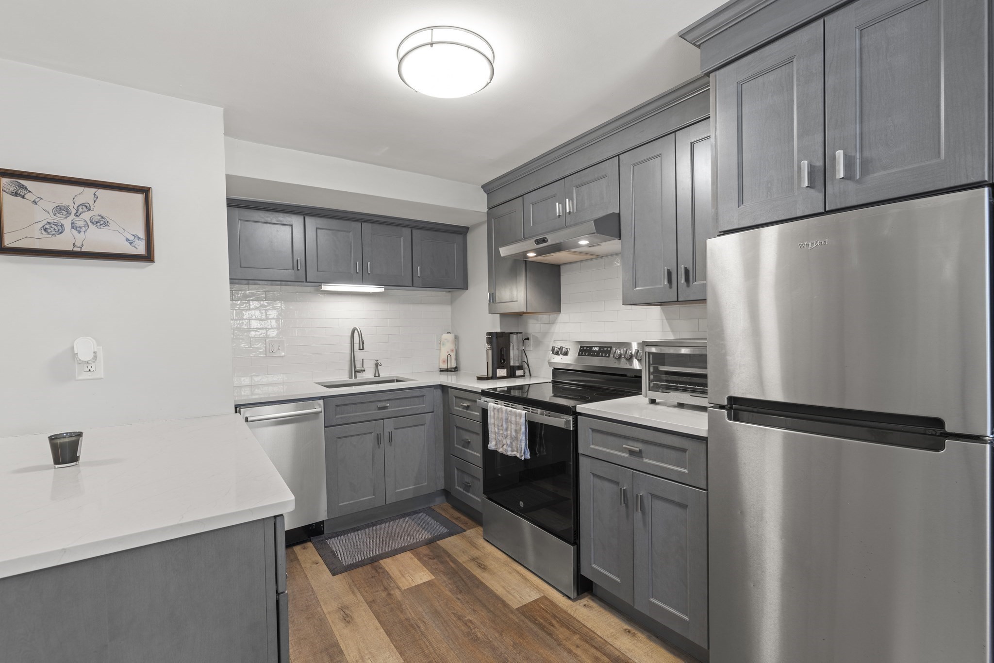 392 E 8th St Unit 1, Boston - South Boston, MA 02127