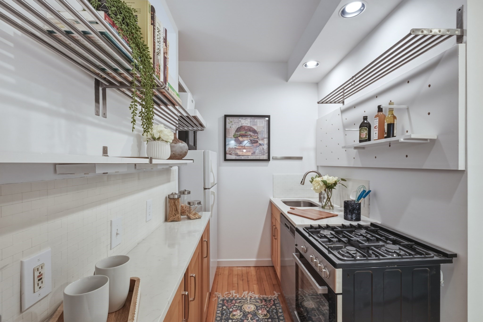12 Isabella Unit 2, Bay Village, Boston, MA 02116 - Image 7