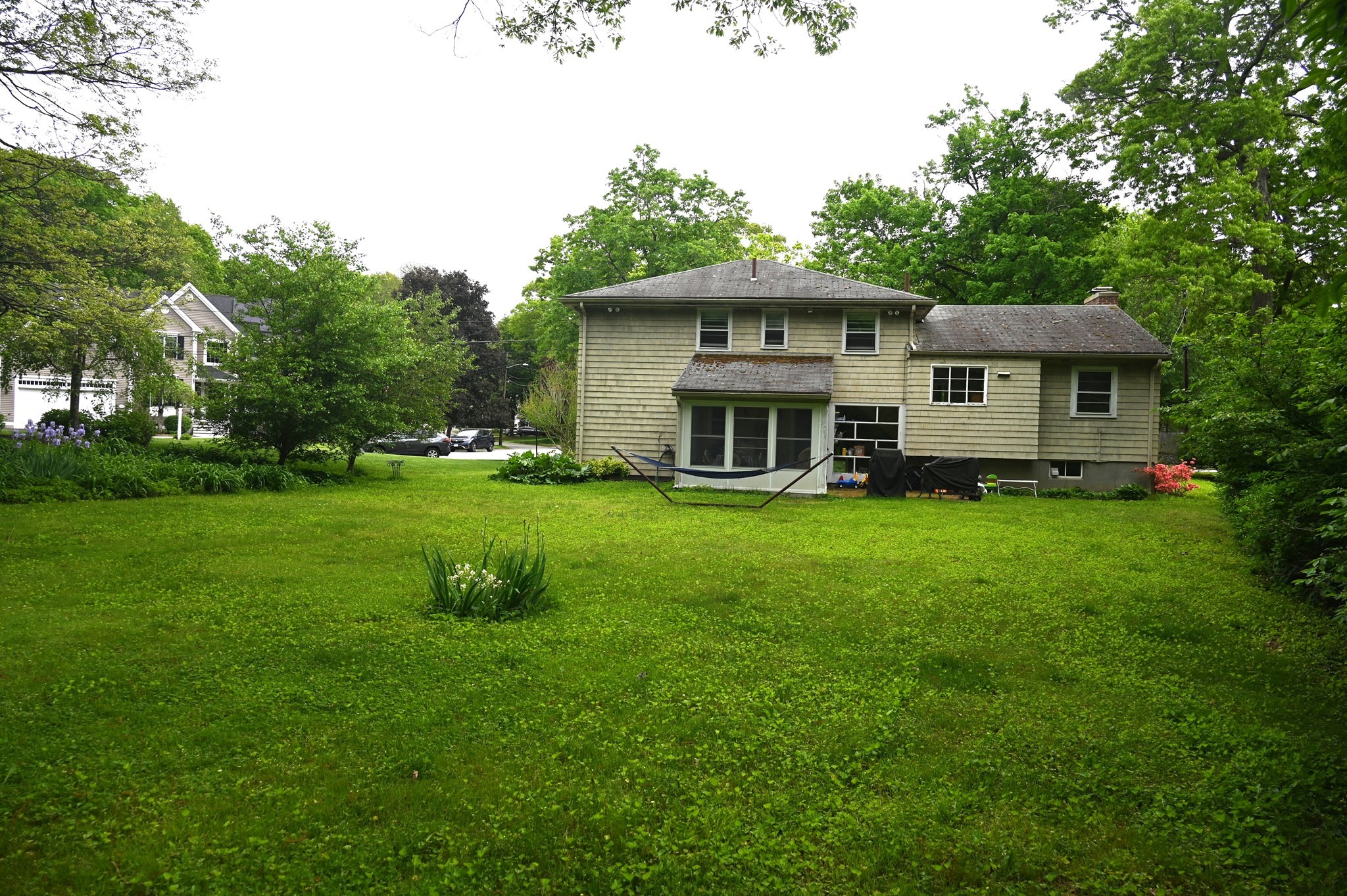 6 Ardmore Rd, Needham, MA 02494