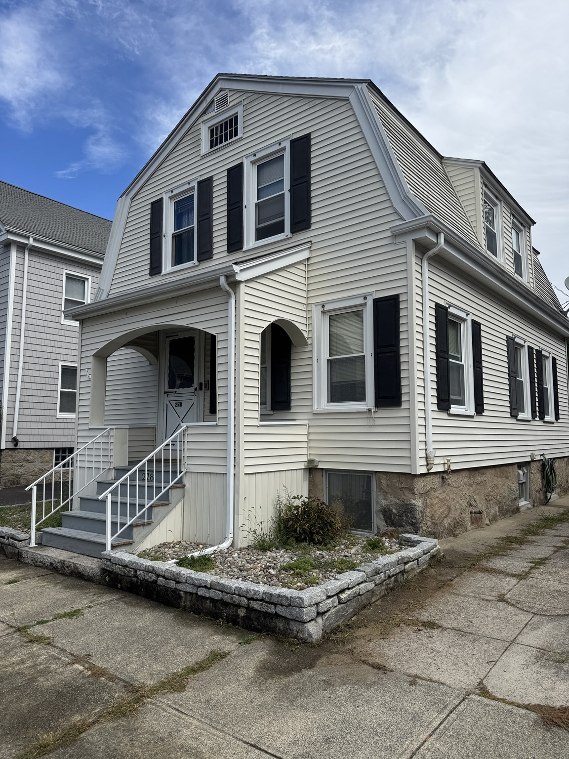 278 Palmer St, New Bedford, MA 02740