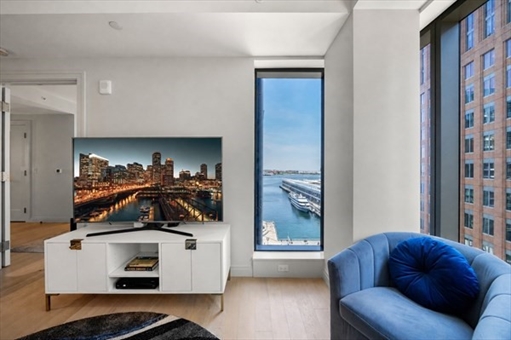 135 Seaport Blvd, Apt 1506