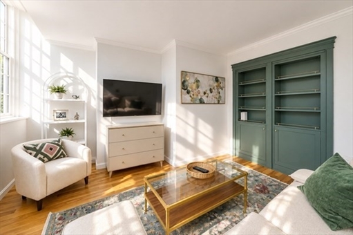 106 13th Street, Apt 327
