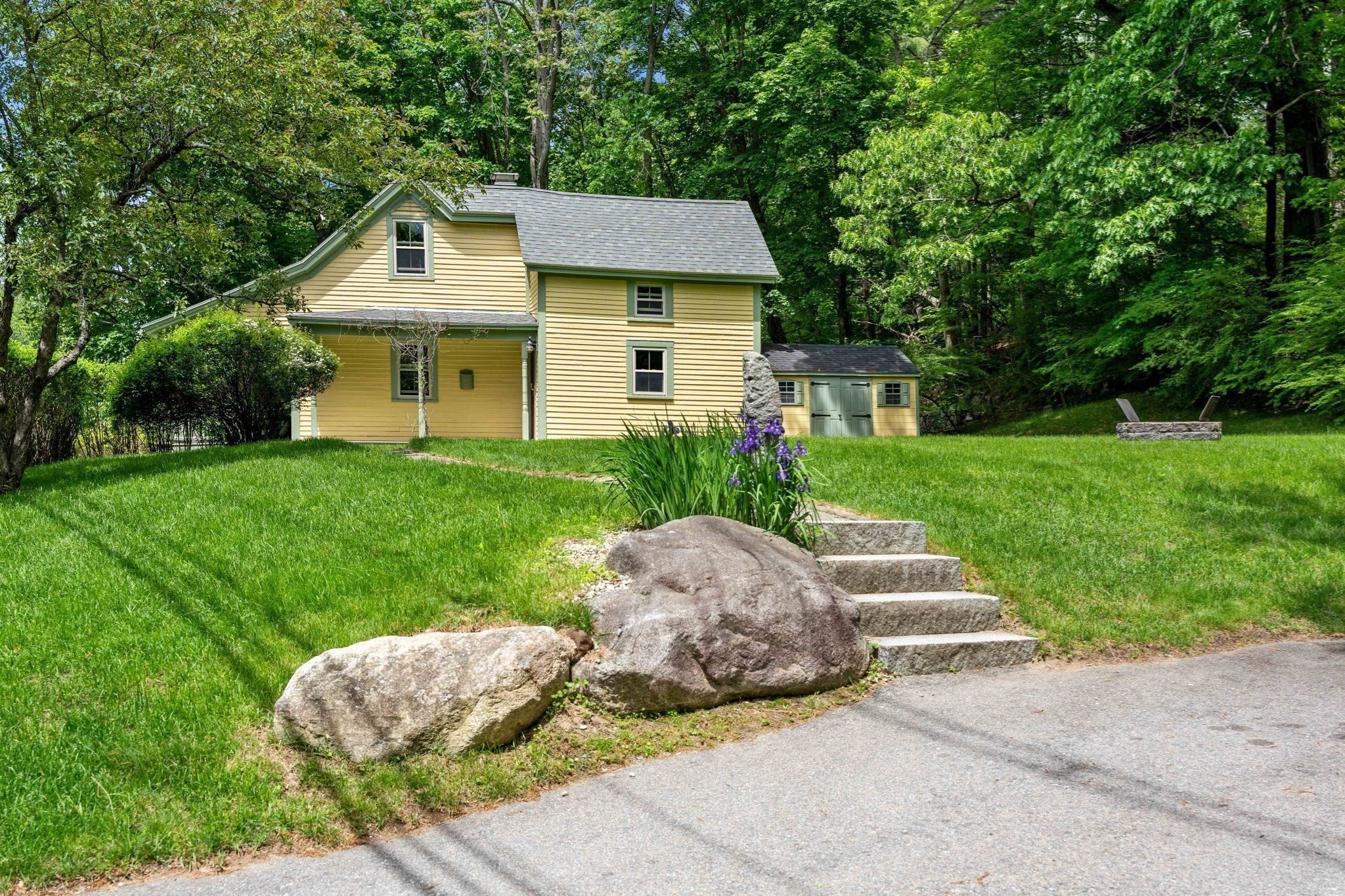 32 River St, Andover, MA 01810