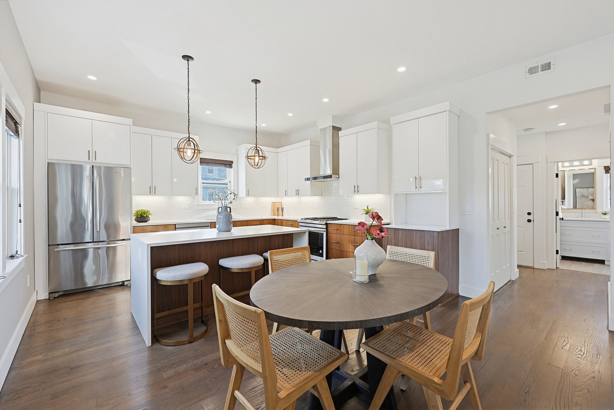 214 Waverley Unit 214, Belmont, MA 02478