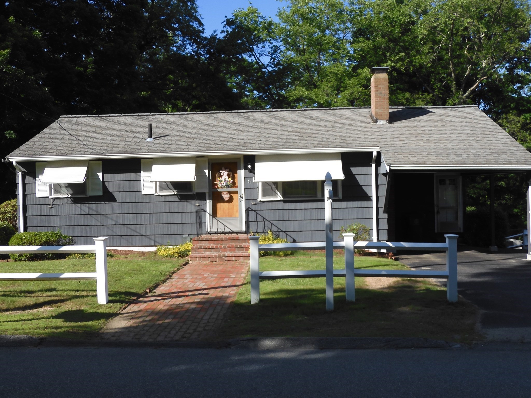 91 Gile St, Haverhill, MA 01830