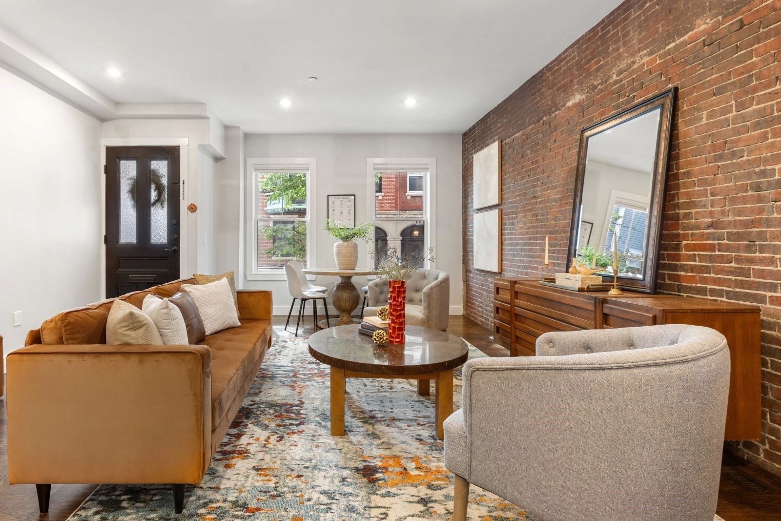 62 Elm St Unit 1, Boston - Charlestown, MA 02129