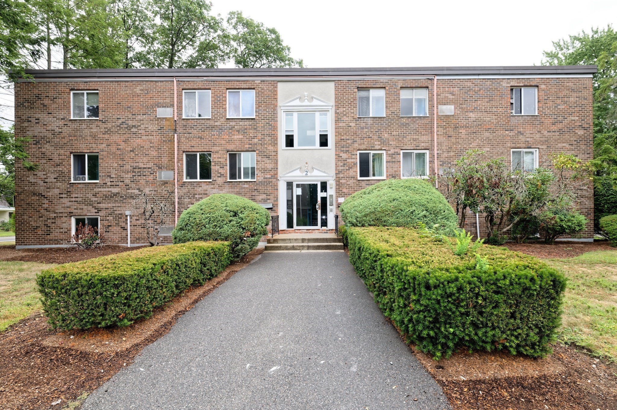 2 Universal St Unit 4, Framingham, MA 01702