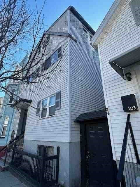 105 Lexington St, East Boston, Boston, MA 02128 - Image 2