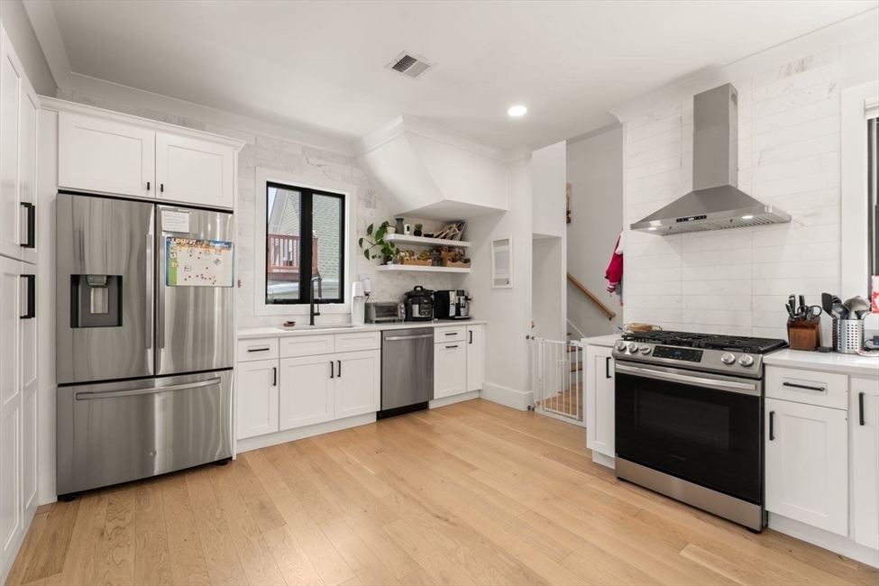 23 Jaques St, Somerville, MA Image 13