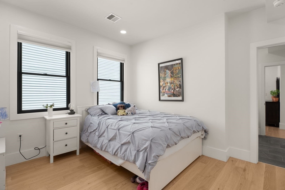 23 Jaques St, Somerville, MA Image 20