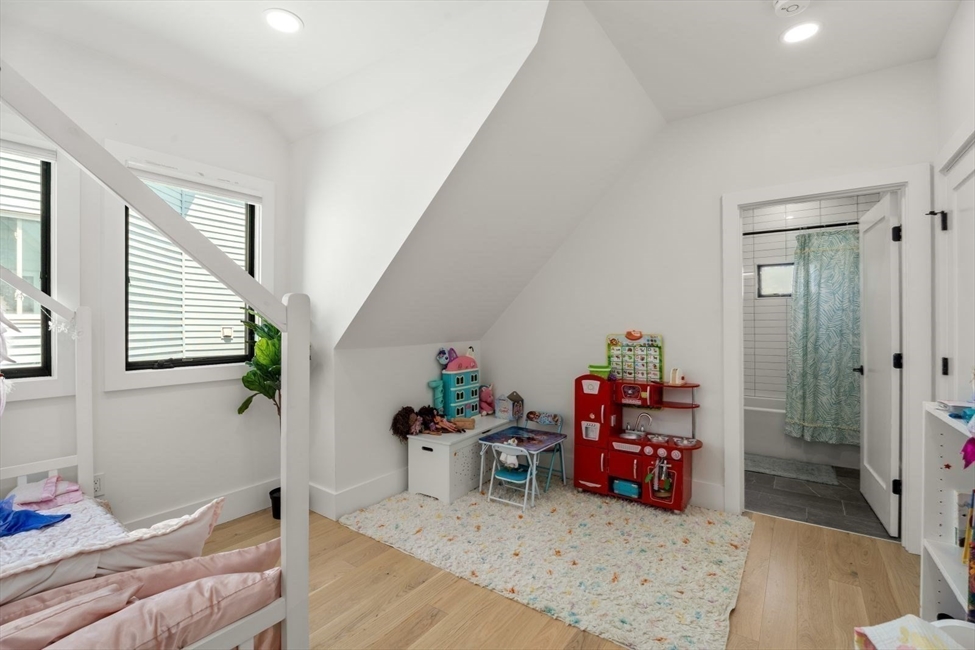 23 Jaques St, Somerville, MA Image 33