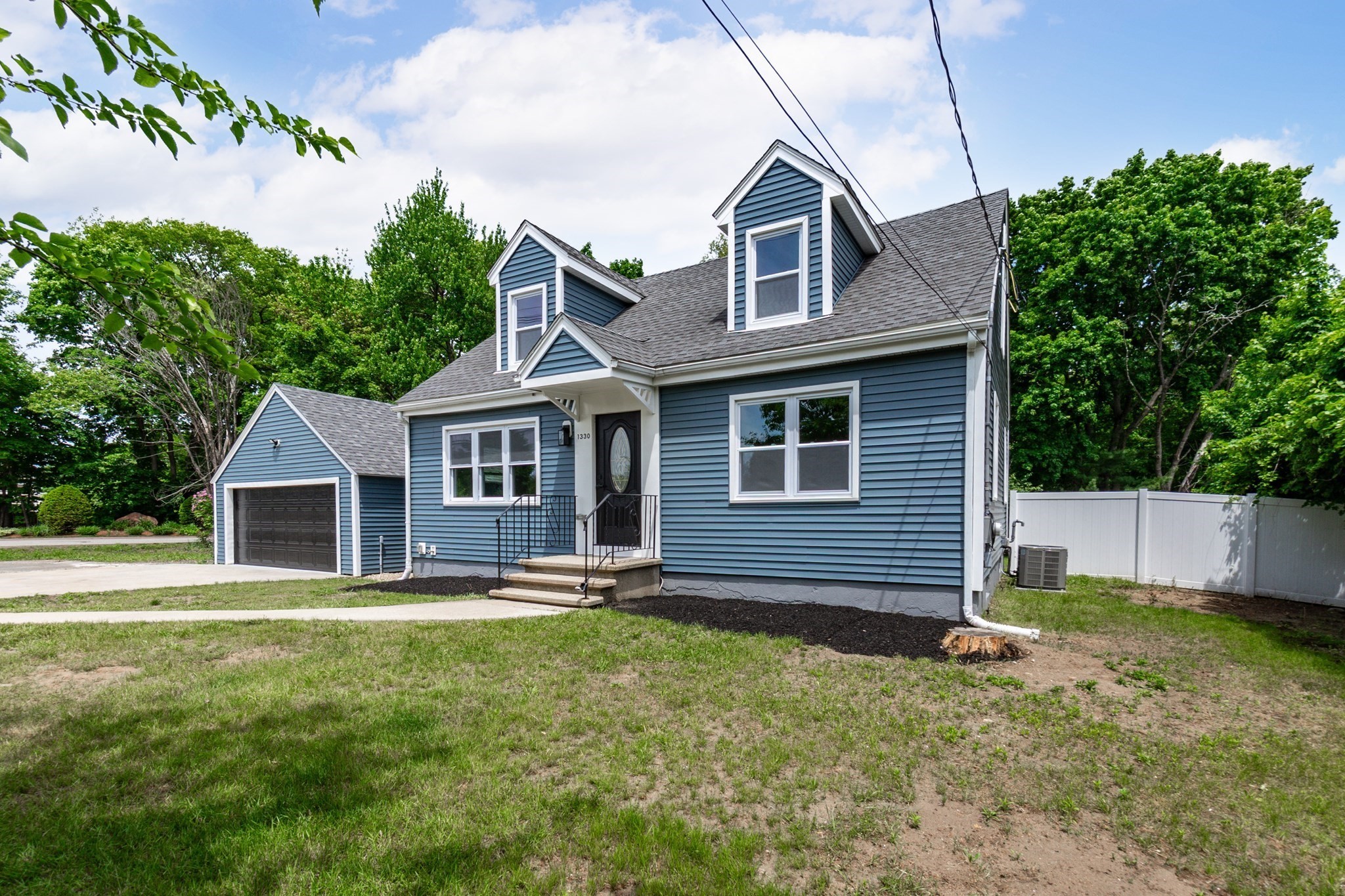 1330 Main St, Tewksbury, MA 01876