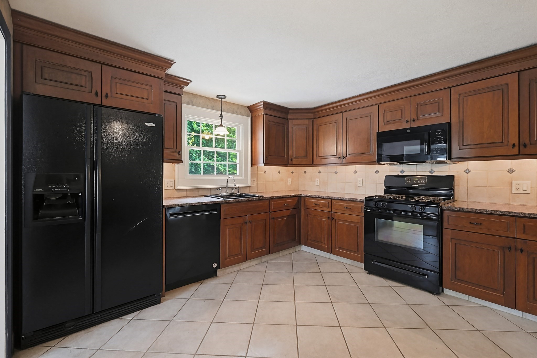 1044 East St, Dedham, MA 02026 - Image 9