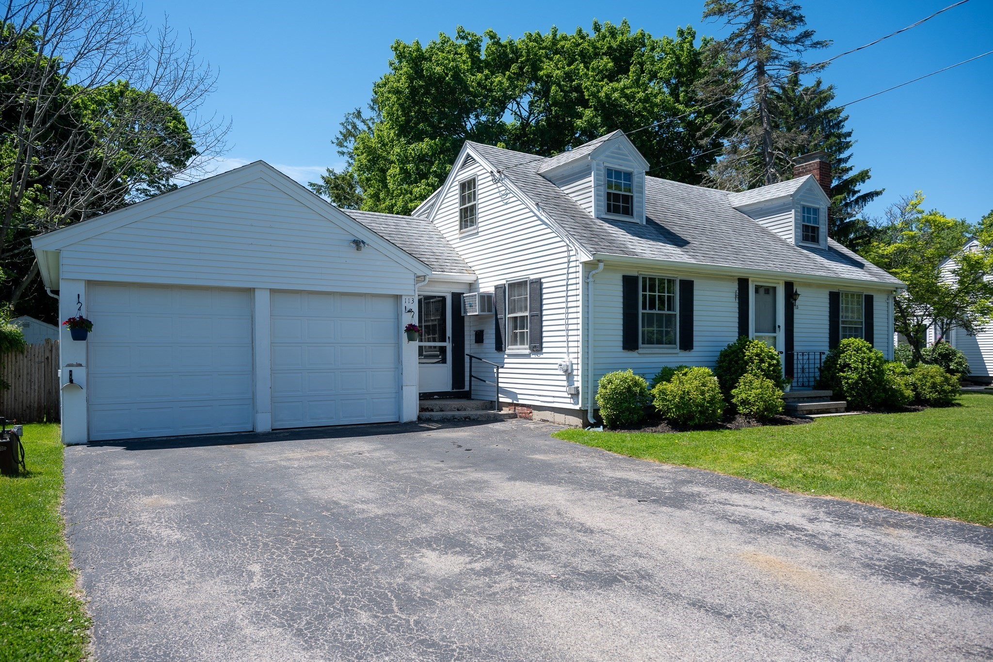113 Oak St, Weymouth, MA 02190