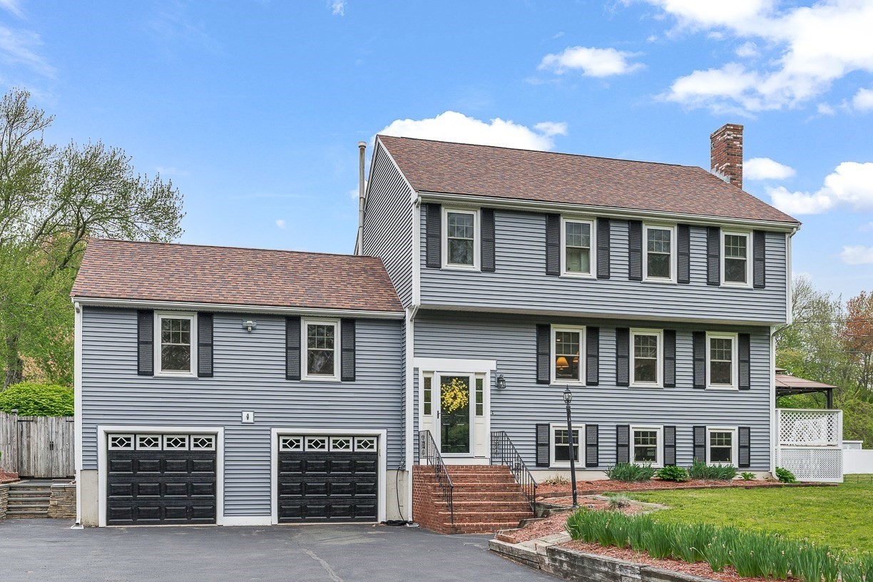 121 Mylod St, Walpole, MA 02081