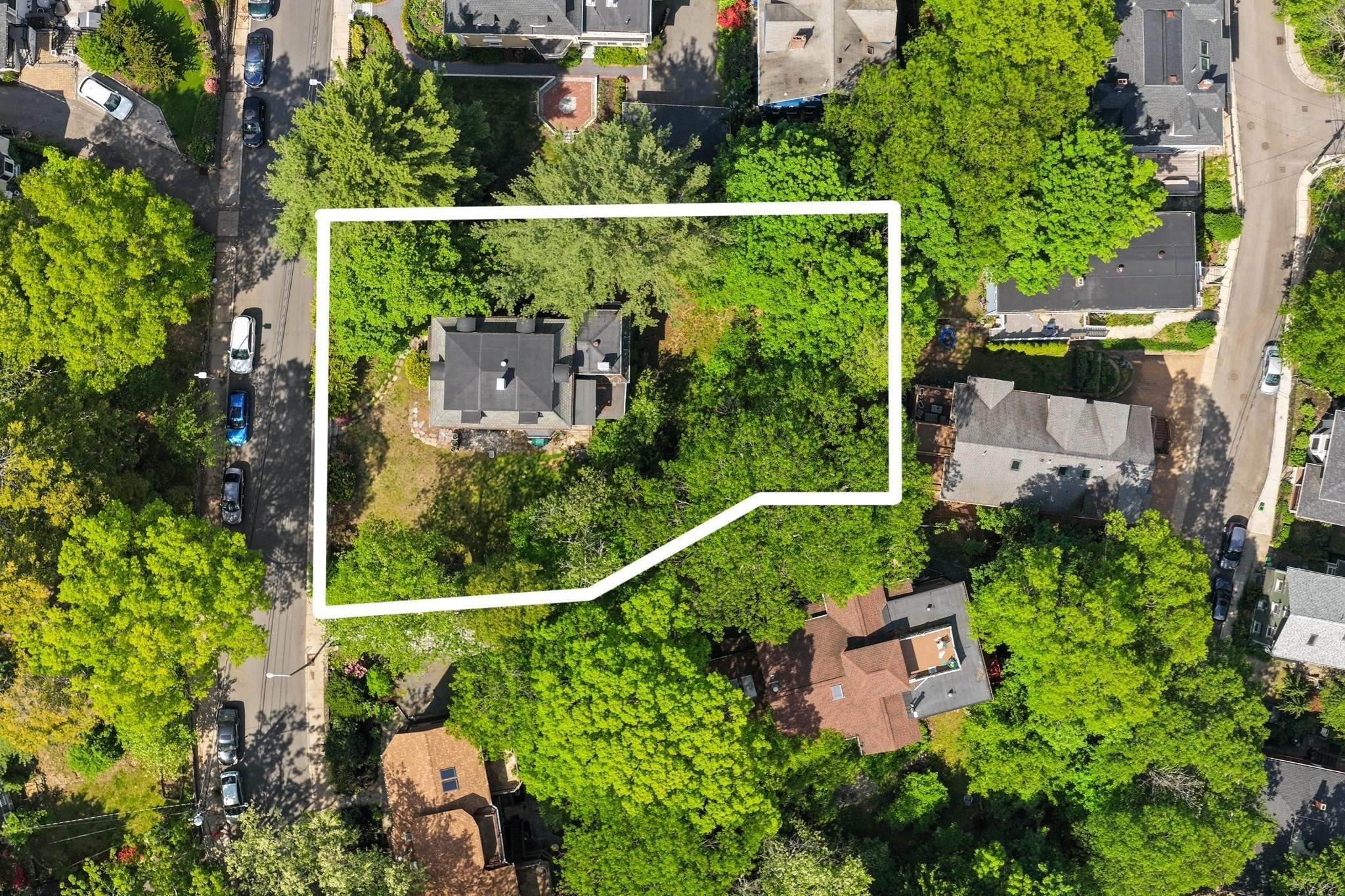 212 Chestnut Ave, Jamaica Plain, Boston, MA 02130