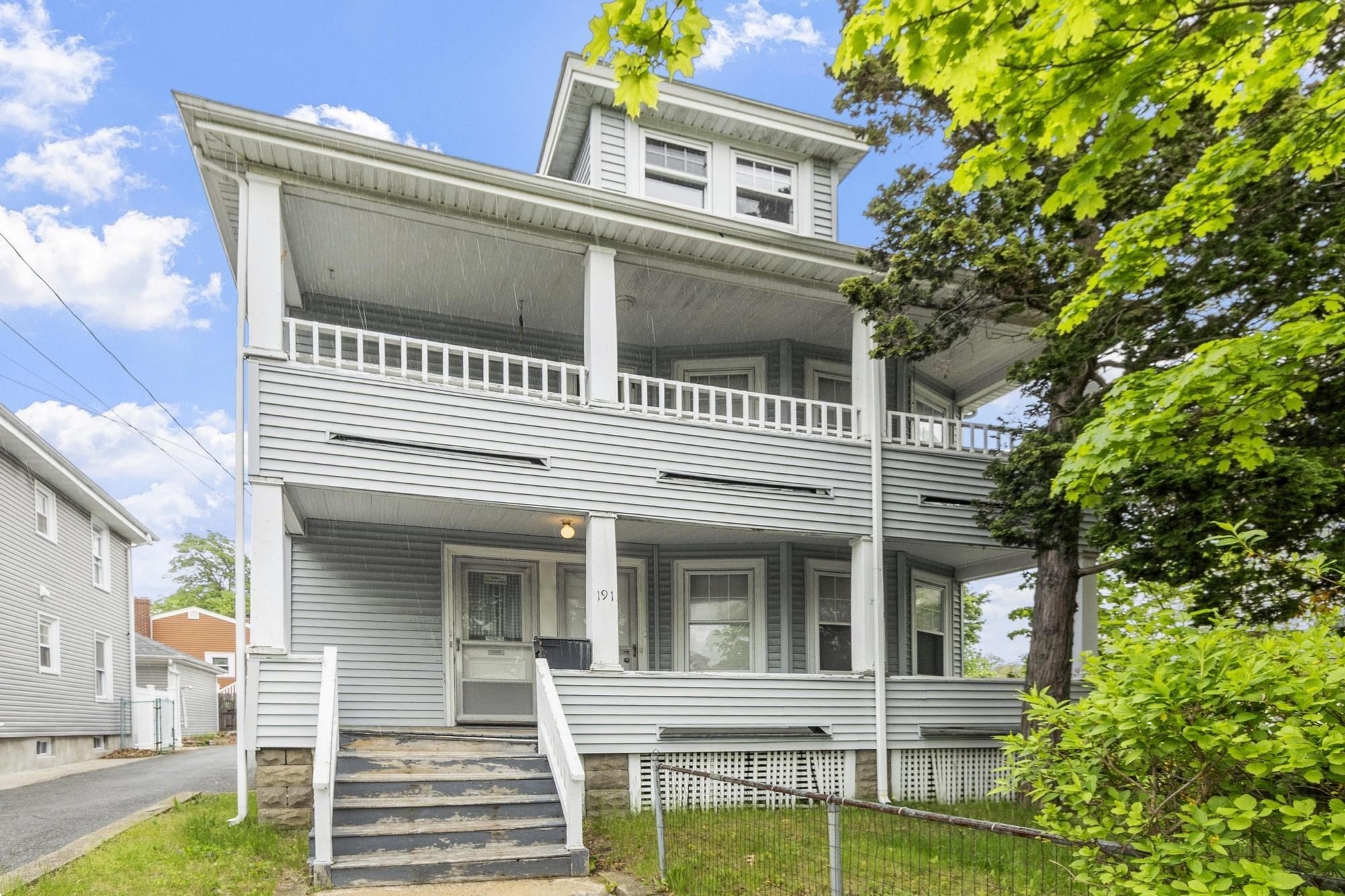 191 Eastern Ave, Lynn, MA 01902