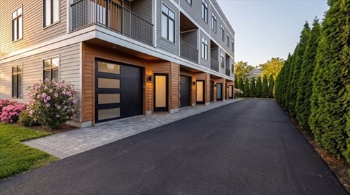 15 Tanglewood, Apt A
