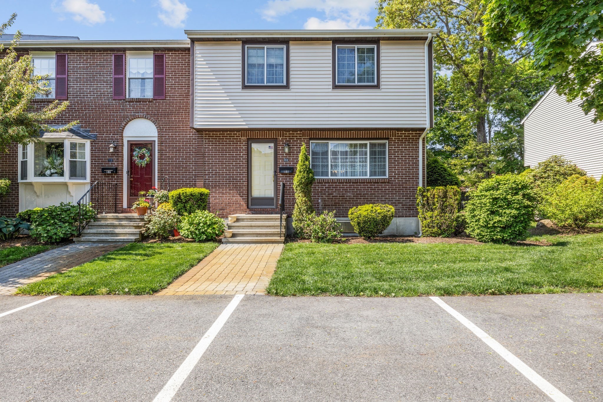 399 Pond St Unit B8, Braintree, MA 02184