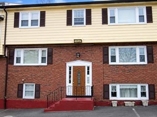 19 Glen St, Apt 1