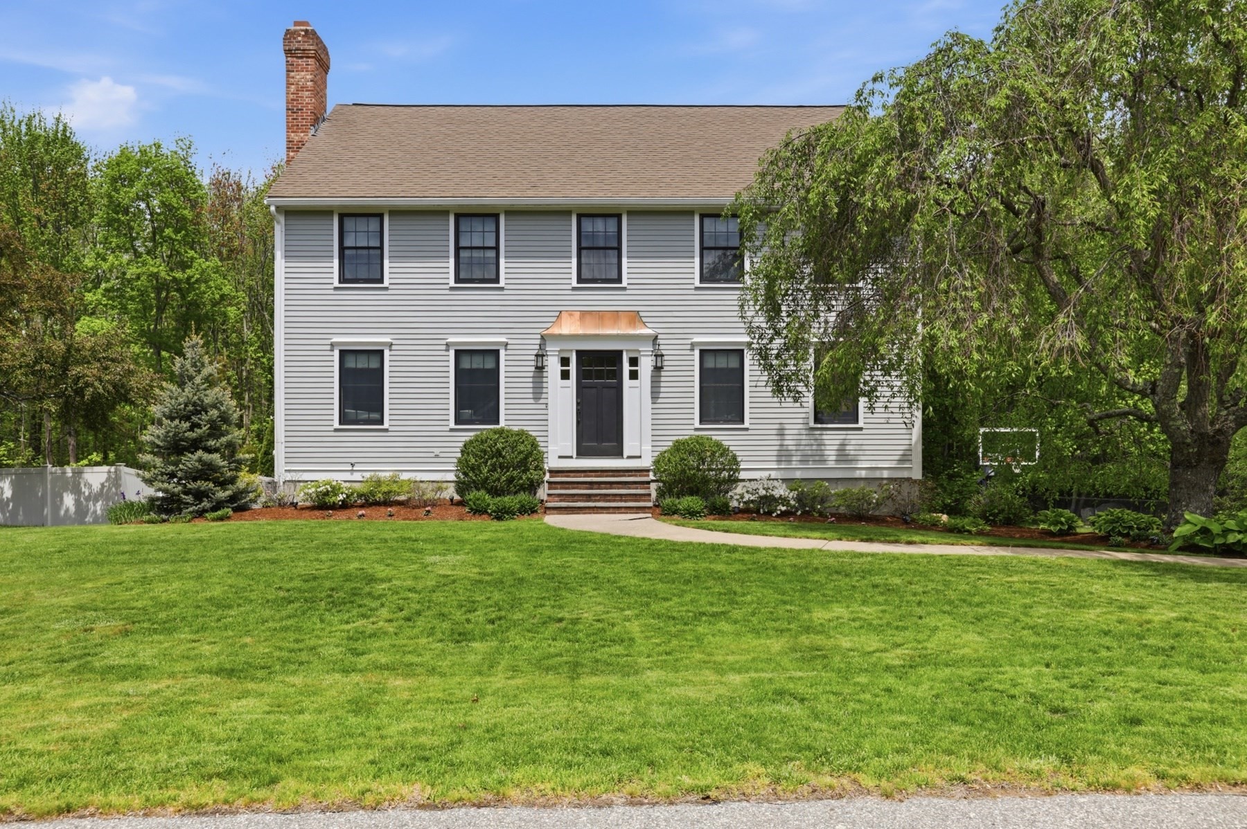 40 Frances Dr, Newburyport, MA 01950